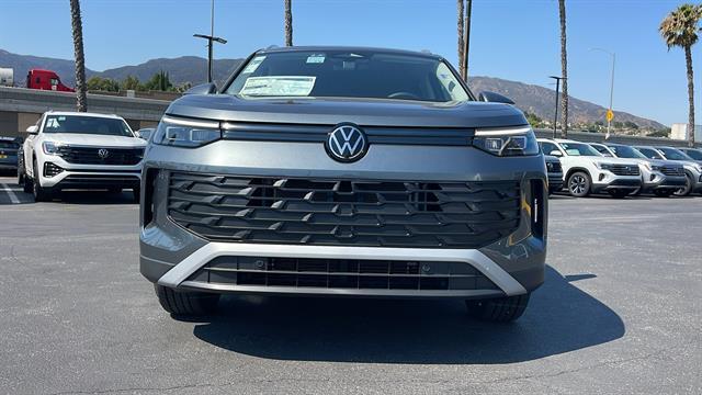 new 2025 Volkswagen Tiguan car, priced at $29,515