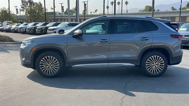 new 2025 Volkswagen Tiguan car, priced at $30,182