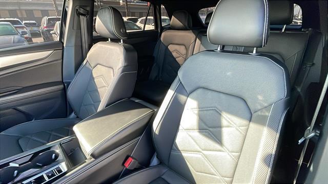 used 2025 Volkswagen Atlas Cross Sport car, priced at $36,998