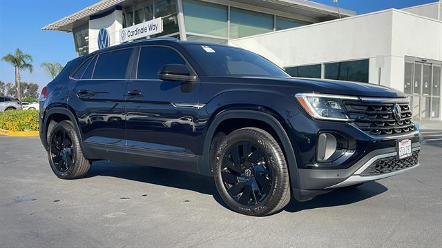 used 2025 Volkswagen Atlas Cross Sport car, priced at $36,998