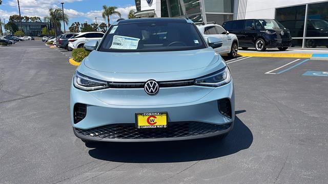 new 2025 Volkswagen ID.4 car, priced at $51,481
