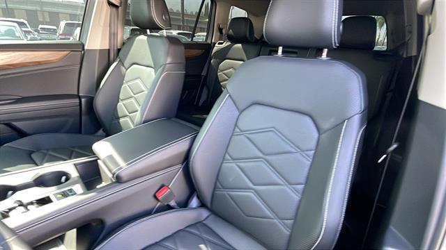 used 2025 Volkswagen Atlas car, priced at $34,997