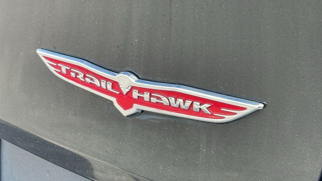 used 2016 Jeep Cherokee car, priced at $14,886