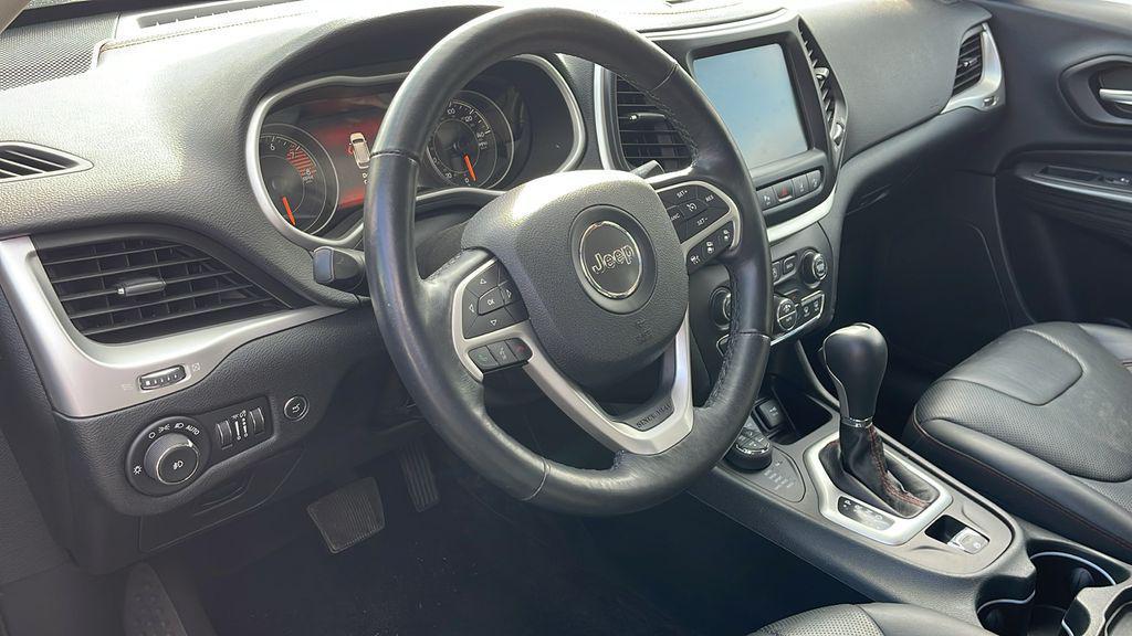 used 2016 Jeep Cherokee car, priced at $14,886