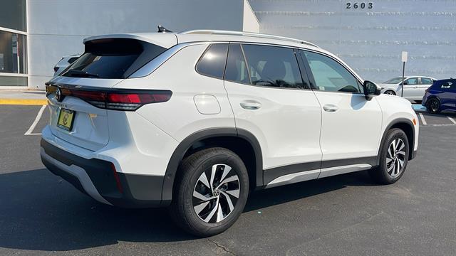 new 2025 Volkswagen Tiguan car, priced at $30,881