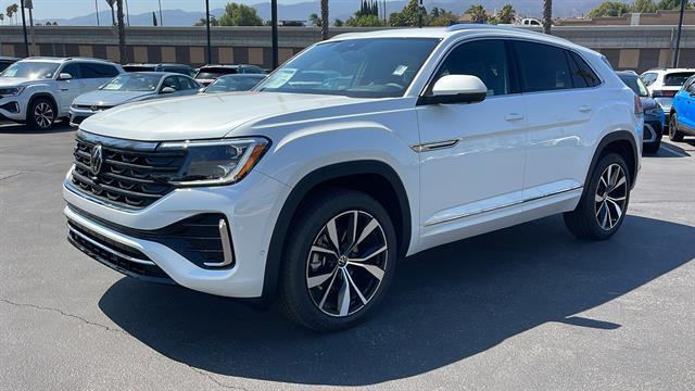 new 2025 Volkswagen Atlas Cross Sport car, priced at $52,675