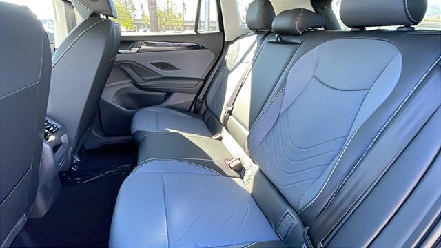 new 2025 Volkswagen Tiguan car, priced at $32,479