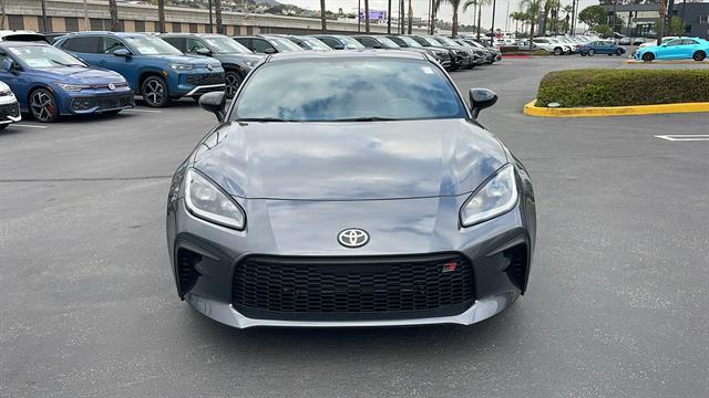 used 2024 Toyota GR86 car, priced at $29,498