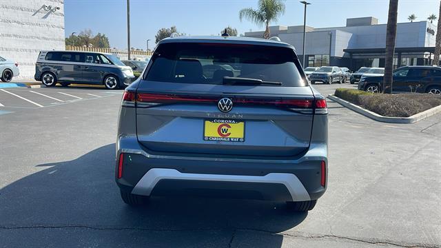 new 2025 Volkswagen Tiguan car, priced at $31,381