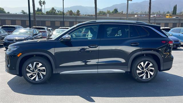 new 2025 Volkswagen Tiguan car, priced at $29,565