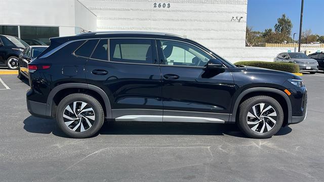 new 2025 Volkswagen Tiguan car, priced at $29,565