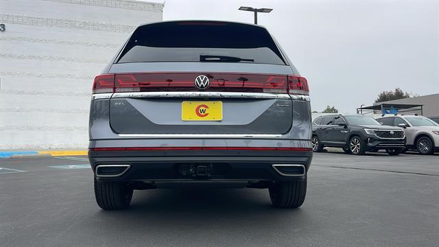 new 2025 Volkswagen Atlas car, priced at $47,379