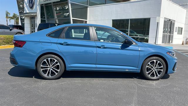 new 2025 Volkswagen Jetta car, priced at $24,225