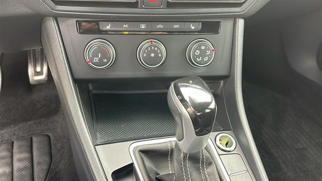 used 2024 Volkswagen Jetta car, priced at $19,798