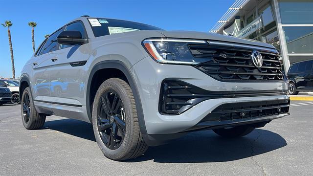 new 2026 Volkswagen Atlas Cross Sport car, priced at $54,107