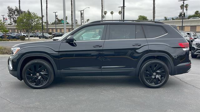 new 2025 Volkswagen Atlas car, priced at $43,881