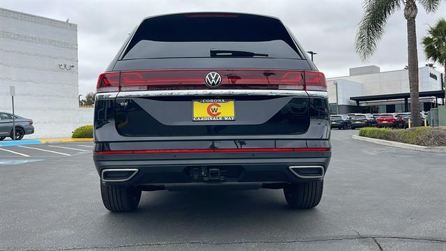 new 2025 Volkswagen Atlas car, priced at $43,881