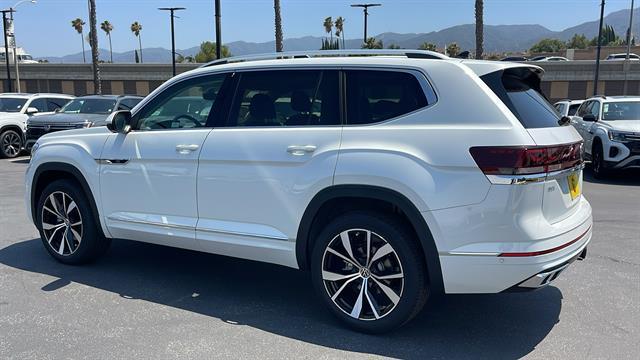 new 2025 Volkswagen Atlas car, priced at $53,979