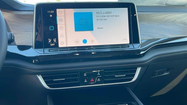 new 2025 Volkswagen Atlas car, priced at $44,614