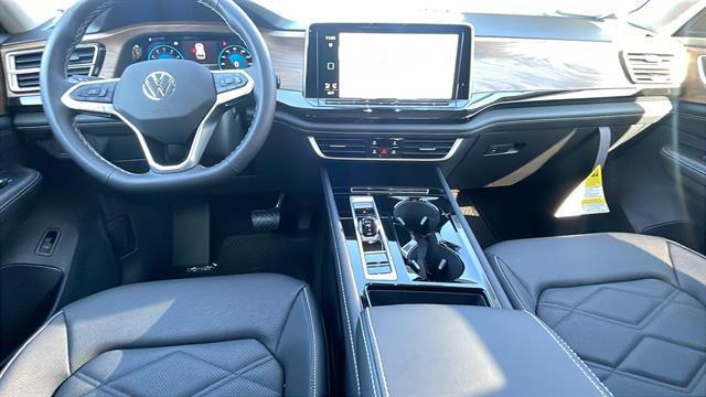 new 2025 Volkswagen Atlas car, priced at $44,614