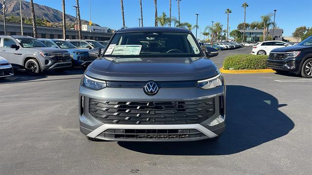 new 2025 Volkswagen Tiguan car, priced at $32,682