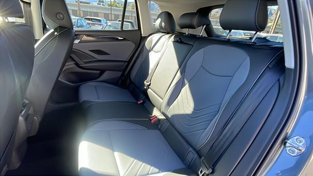 new 2025 Volkswagen Tiguan car, priced at $32,682