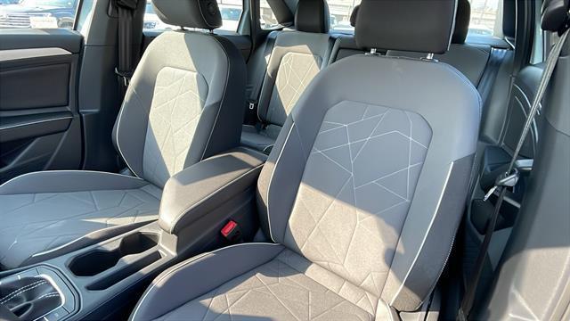 new 2025 Volkswagen Jetta car, priced at $24,170