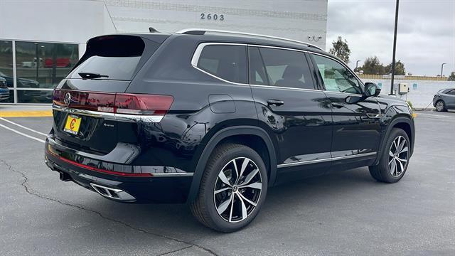 new 2025 Volkswagen Atlas car, priced at $53,719