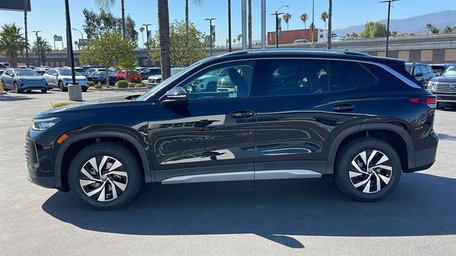 new 2025 Volkswagen Tiguan car, priced at $29,965