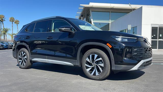 new 2025 Volkswagen Tiguan car, priced at $30,465