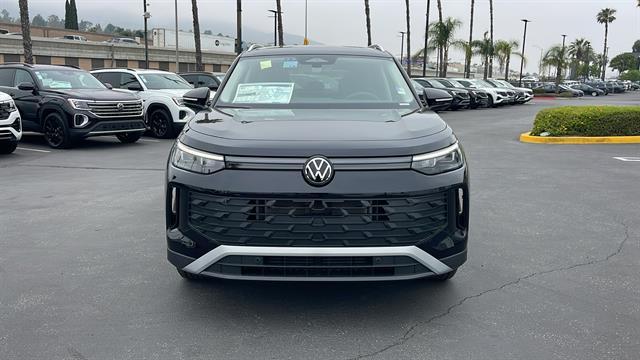 new 2025 Volkswagen Tiguan car, priced at $30,664