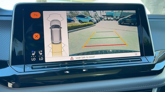 new 2025 Volkswagen Atlas car, priced at $45,604