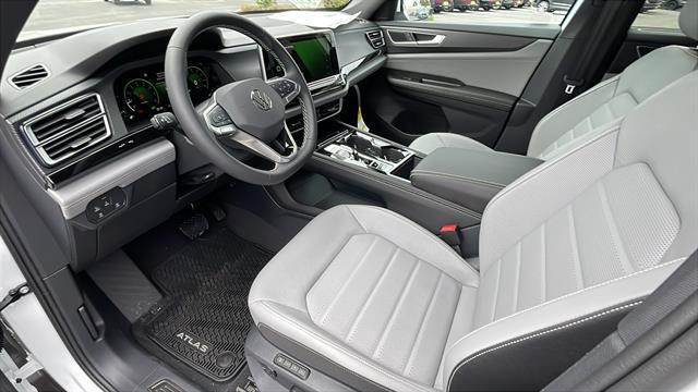 new 2025 Volkswagen Atlas Cross Sport car, priced at $47,059