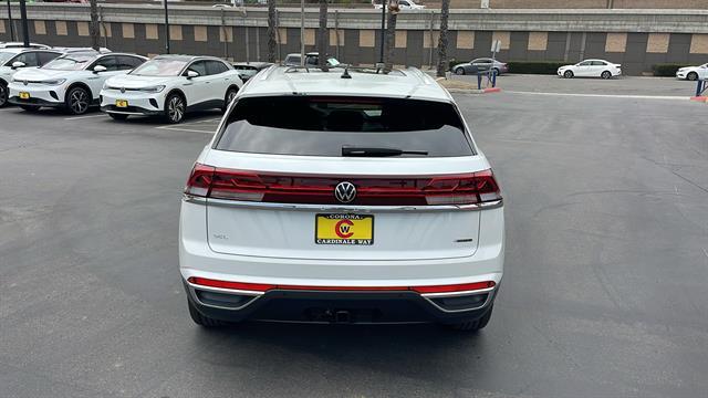 new 2025 Volkswagen Atlas Cross Sport car, priced at $47,059