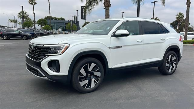 new 2025 Volkswagen Atlas Cross Sport car, priced at $47,059