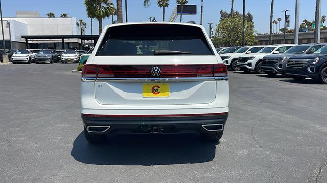 new 2025 Volkswagen Atlas car, priced at $43,036