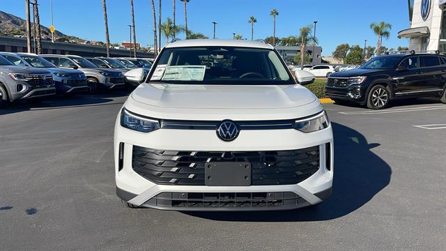 new 2025 Volkswagen Tiguan car, priced at $32,682