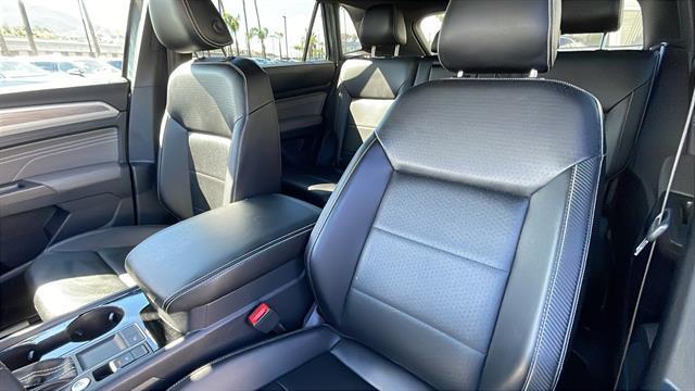 used 2022 Volkswagen Atlas Cross Sport car, priced at $23,998