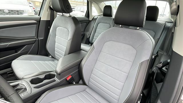 new 2025 Volkswagen Jetta car, priced at $27,682