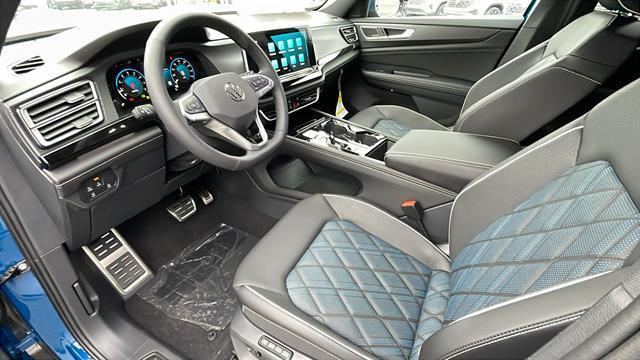 new 2025 Volkswagen Atlas Cross Sport car, priced at $51,496
