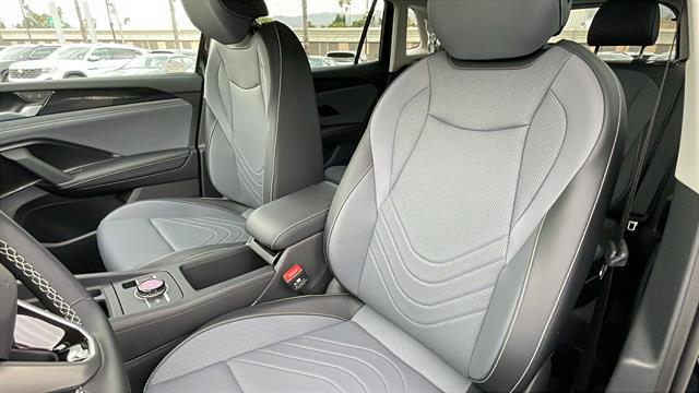 new 2025 Volkswagen Tiguan car, priced at $34,480