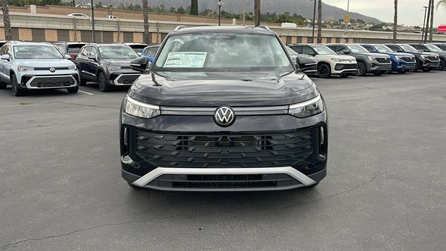 new 2025 Volkswagen Tiguan car, priced at $34,480