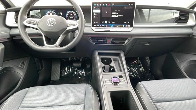 new 2025 Volkswagen Tiguan car, priced at $34,480