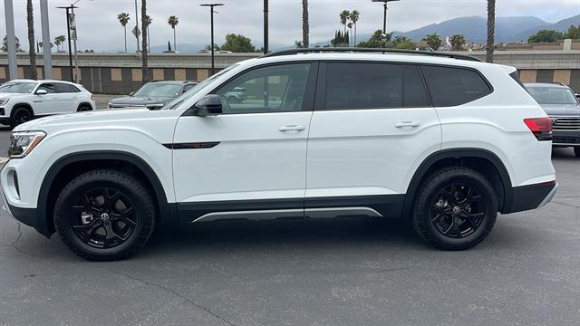 new 2025 Volkswagen Atlas car, priced at $46,647