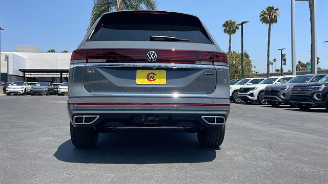 new 2025 Volkswagen Atlas car, priced at $53,939