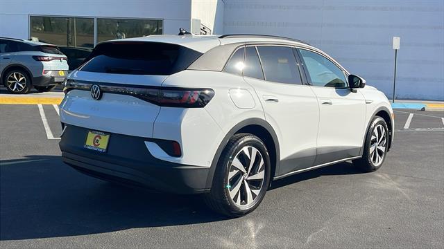 new 2025 Volkswagen ID.4 car, priced at $41,757