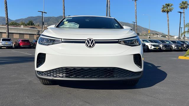 new 2025 Volkswagen ID.4 car, priced at $41,757
