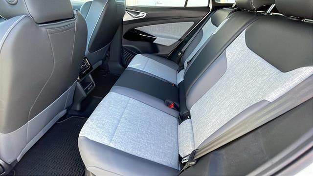 new 2025 Volkswagen ID.4 car, priced at $41,757