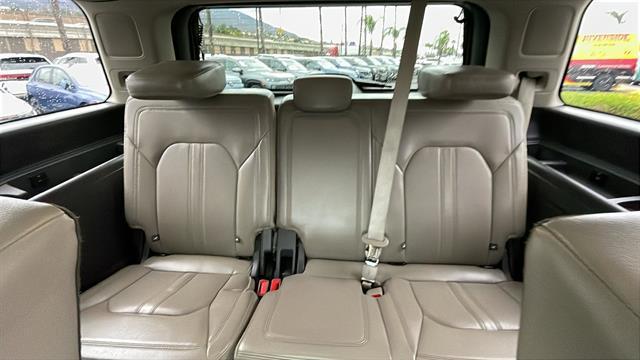 used 2021 Ford Expedition car, priced at $34,895