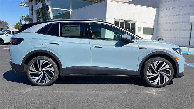 new 2025 Volkswagen ID.4 car, priced at $53,366
